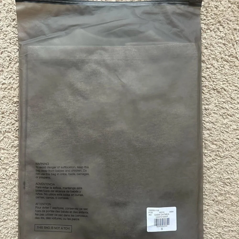 FEAR OF GOD ESSENTIALS Tee SS22 Dark Oatmeal - Men's Size Small - Picture 3 of 5